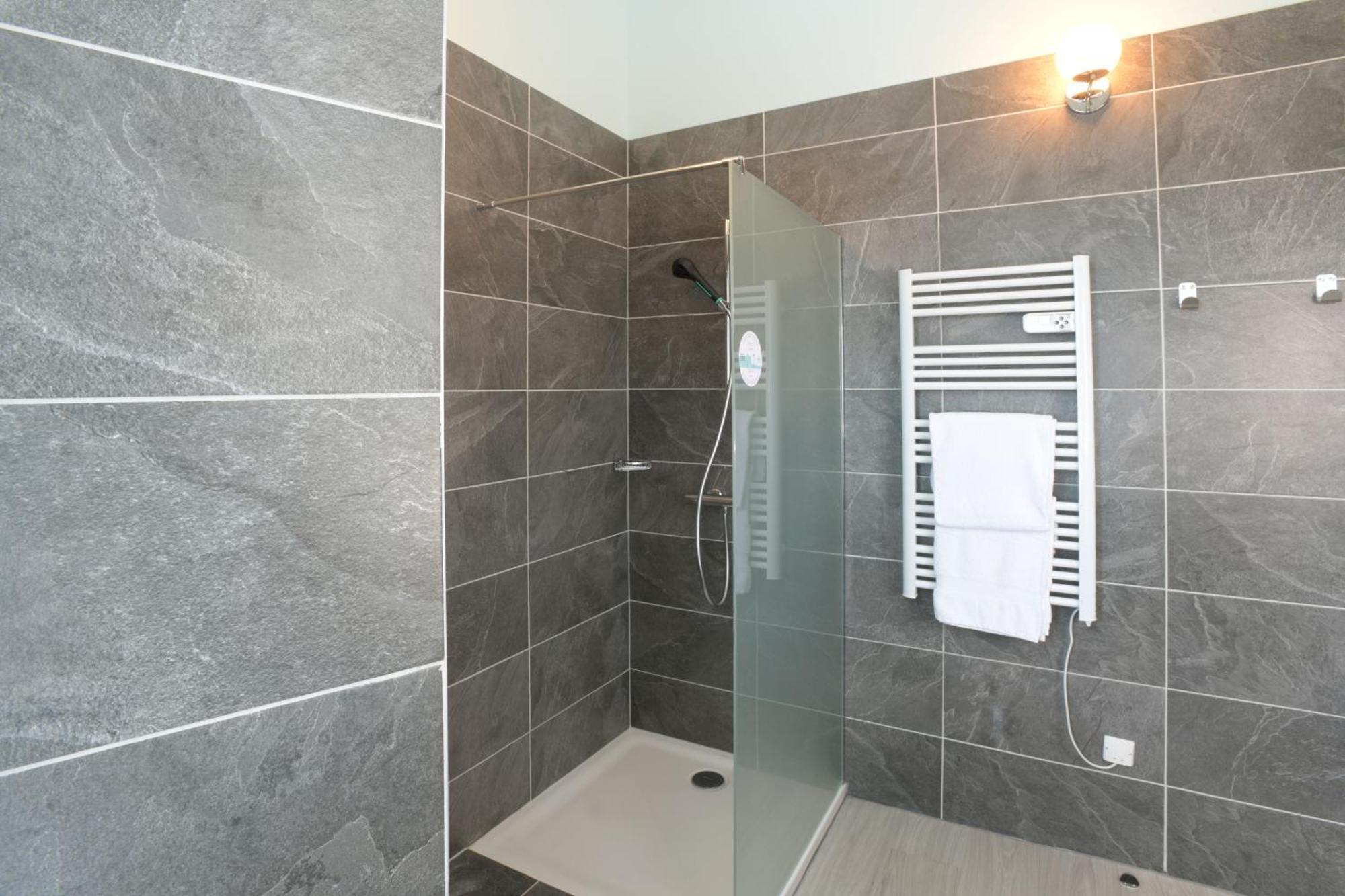 Au Cheval Blanc - Appartement Familial 6P Parking Prive Proche Colmar Centre Buitenkant foto